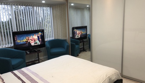 Premium Room, 1 King Bed