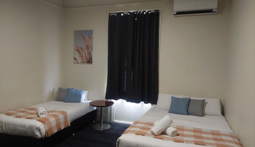 Triple Room, Multiple Beds, Shared Bathroom