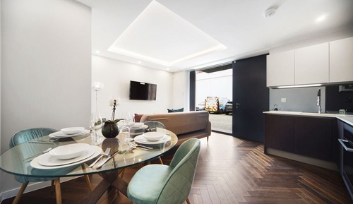 Luxury Apartment, Ensuite (2 bedroom property)