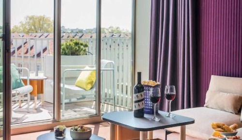 Deluxe Suite, Terrace, City View