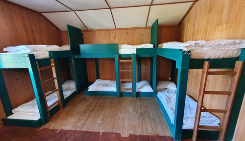 Basic Six-Bed Room, Multiple Beds, Shared Bathroom, Lake View