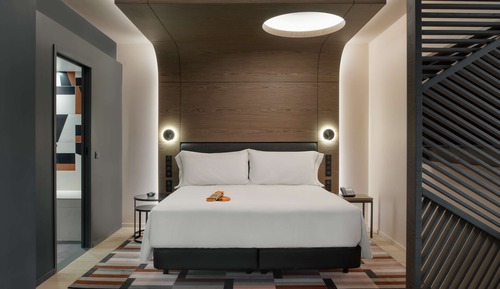 Eiffel Junior Suite