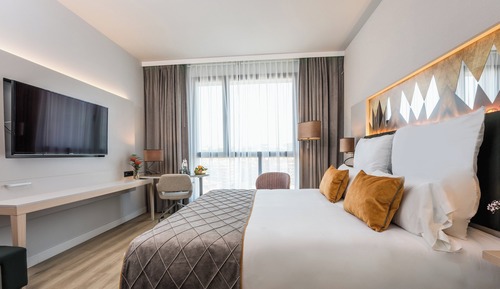 Comfort Triple Room