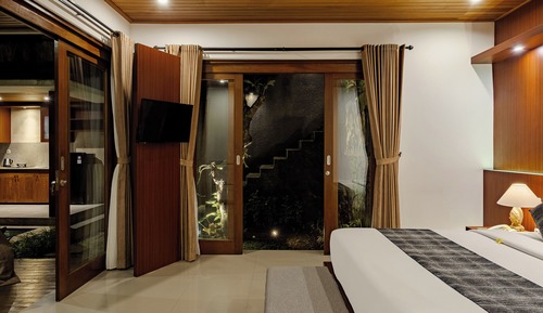 Two Bedroom pool villa with valley view