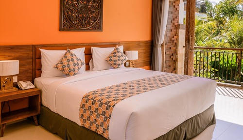 Deluxe Room, Pool View