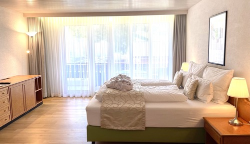 Double Room (Mira)