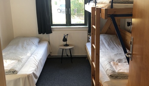 Basic Triple Room, Shared Bathroom