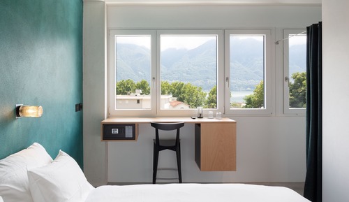 Single Room, Lake View