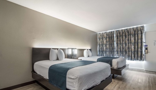 Deluxe Room, 2 Double Beds, Non Smoking, Refrigerator & Microwave