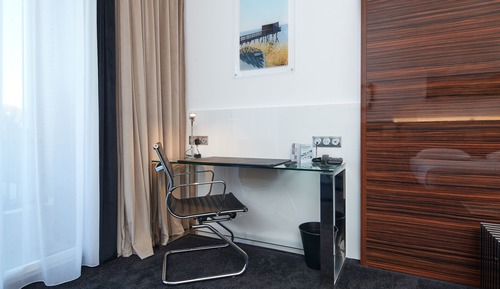 Twin Room, Accessible (First)