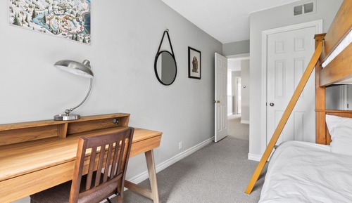 Luxury Condo, 3 Bedrooms (205 Sierra Lane - Pet Friendly)