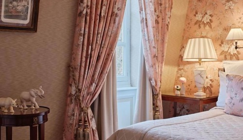 Double Room (Superior Chateau)