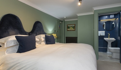 Deluxe Super King Room