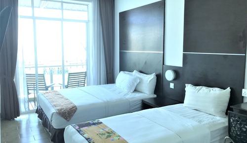 Family Room, Sea View