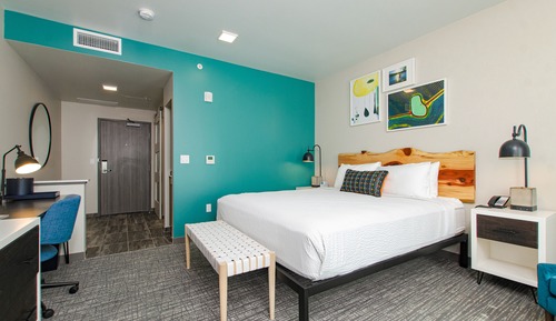 Suite, 1 King Bed, Accessible, Balcony (Osprey ADA Exec King Suite with River)