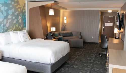 Suite, Multiple Beds