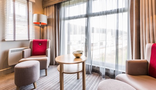 RESORT EXECUTIVE PLUS