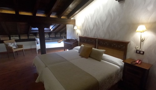 Double Room, Hot Tub