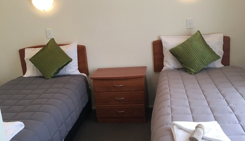 Twin Studio (2 Single beds)