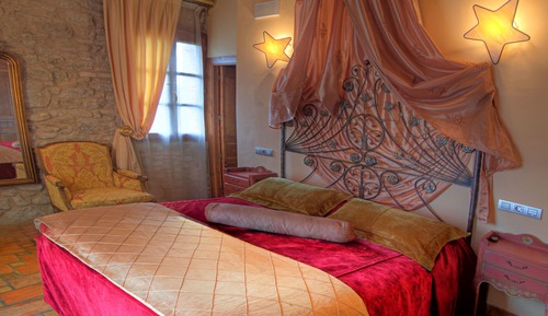 Comfort Double Room, 1 King Bed, Mountain View