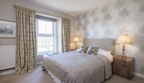 Standard Room, 1 King Bed, Garden View