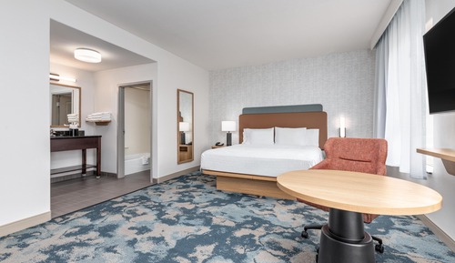 Studio Suite, 1 King Bed, Non Smoking