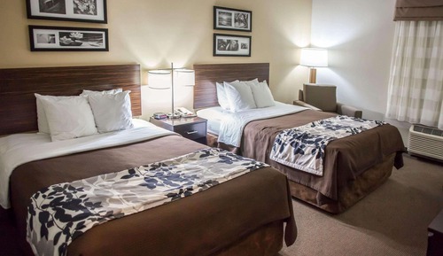 Standard Room, 2 Queen Beds, Non Smoking