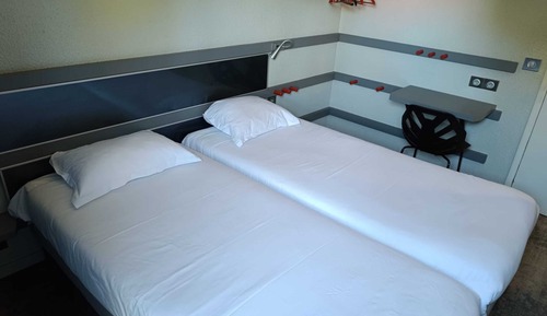 Standard Room, 2 Twin Beds