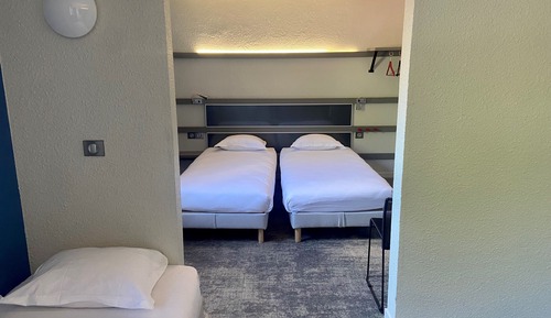 Standard Room, Multiple Beds
