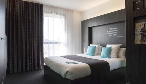 Superior Room, 1 Queen Bed, City View