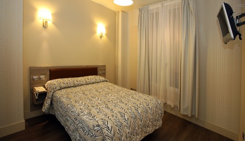 Chambre Double accessible aux personnes à mobilité reduite