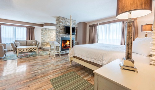 Suite, 1 King Bed, Non Smoking