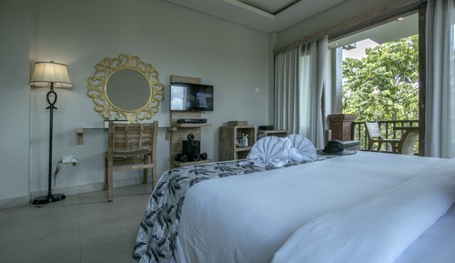 Deluxe Room, 1 Bedroom, Balcony, Garden View