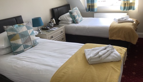 Twin Room, Shared Bathroom, Sea View