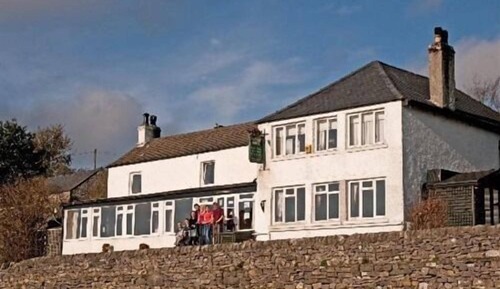 Double or Twin Room, Ensuite (view of the Dales)