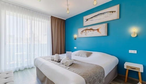 Superior Connecting Quadruple Room