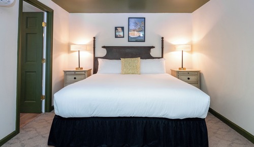 Deluxe Suite, 1 King Bed with Sofa bed (Whitlock Inn)