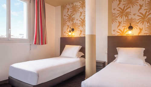 Comfort Twin Room
