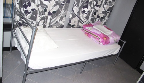 One Bed with Private Bathroom - Four Bed Mixed Dorm