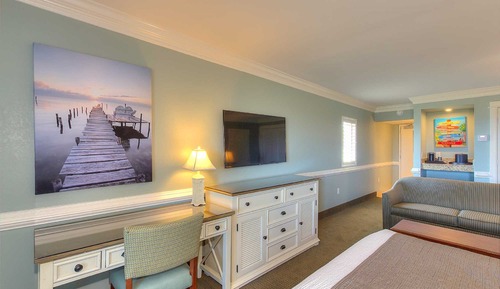 Dune View with 1 King Bed and Private Patio or Balcony in the Tower