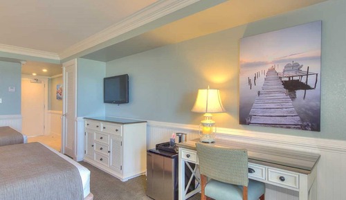 Ocean View with 2 Queen Beds and Private Balcony in the Tower