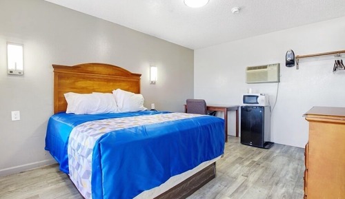 Room, 1 Queen Bed, Non Smoking