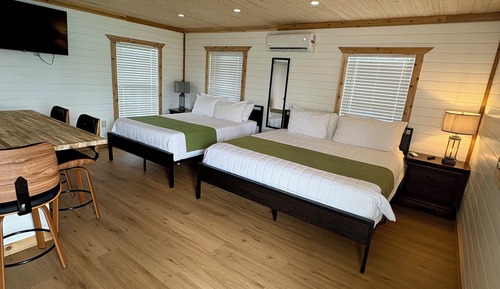 Room, Kitchenette, Canal View (Flounder, 2nd floor Stairway Access)