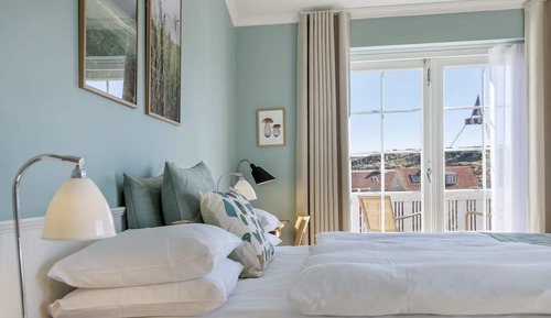 Junior Suite, Private Bathroom