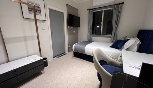 Deluxe Single Room