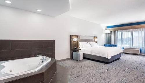 Standard Room, 1 King Bed (Feature)
