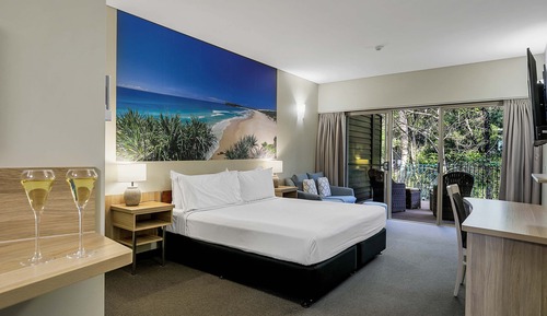 King Resort Hotel Room