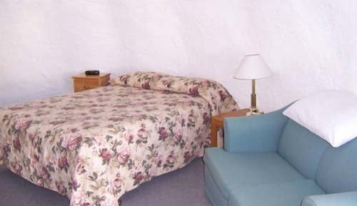 Igloo, 2 Double Beds