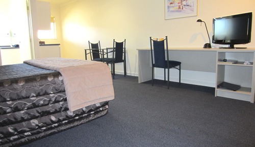 Twin Studio, Accessible