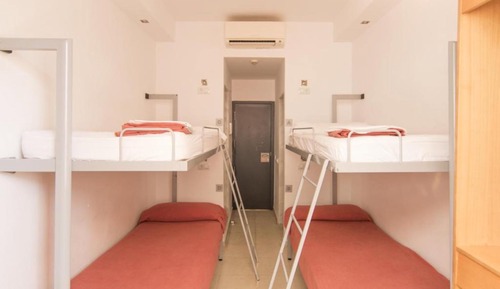Quadruple Room, Private Bathroom